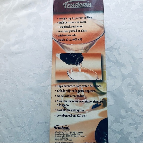 Trudeau Glass Cocktail Shaker with recipes 600 ml - Picture 4 of 7